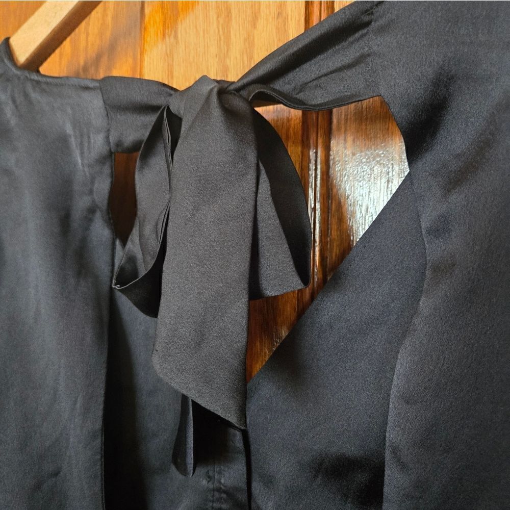 Abercrombie Open Back Top with Two Bow Ties Silky… - image 13